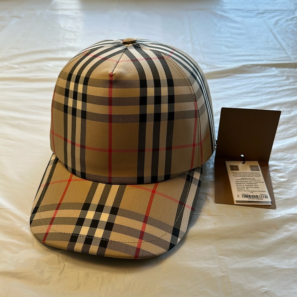 Authentic Burberry Cotton Check Trucker Cap XL, Archive Beige color
